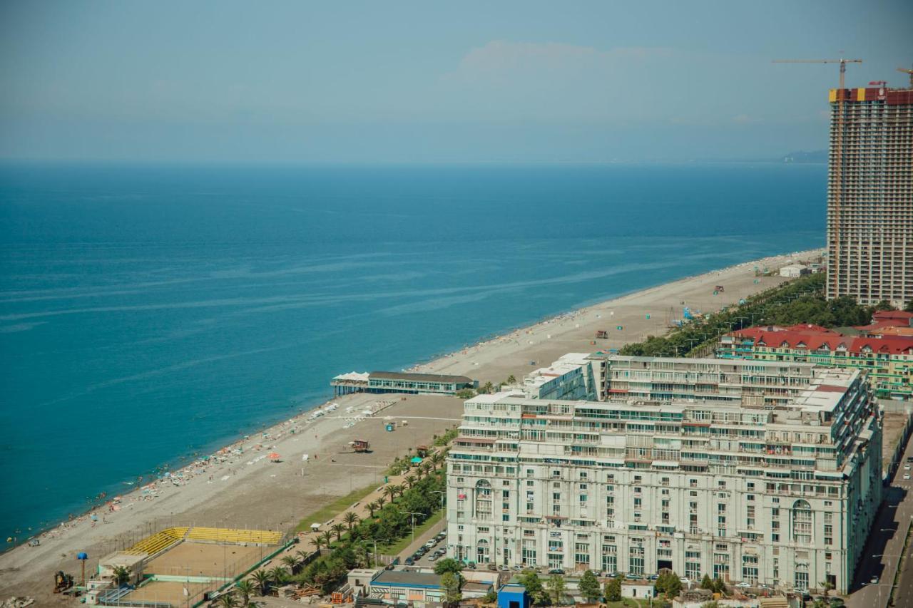 Hotel Kanzler Batumi Exterior foto